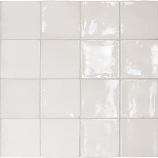 biela farba leskla mediteranska 10x10 dlazba provence rucne vyrabana dlazba balaton chata vidieckeho stylu.jpg